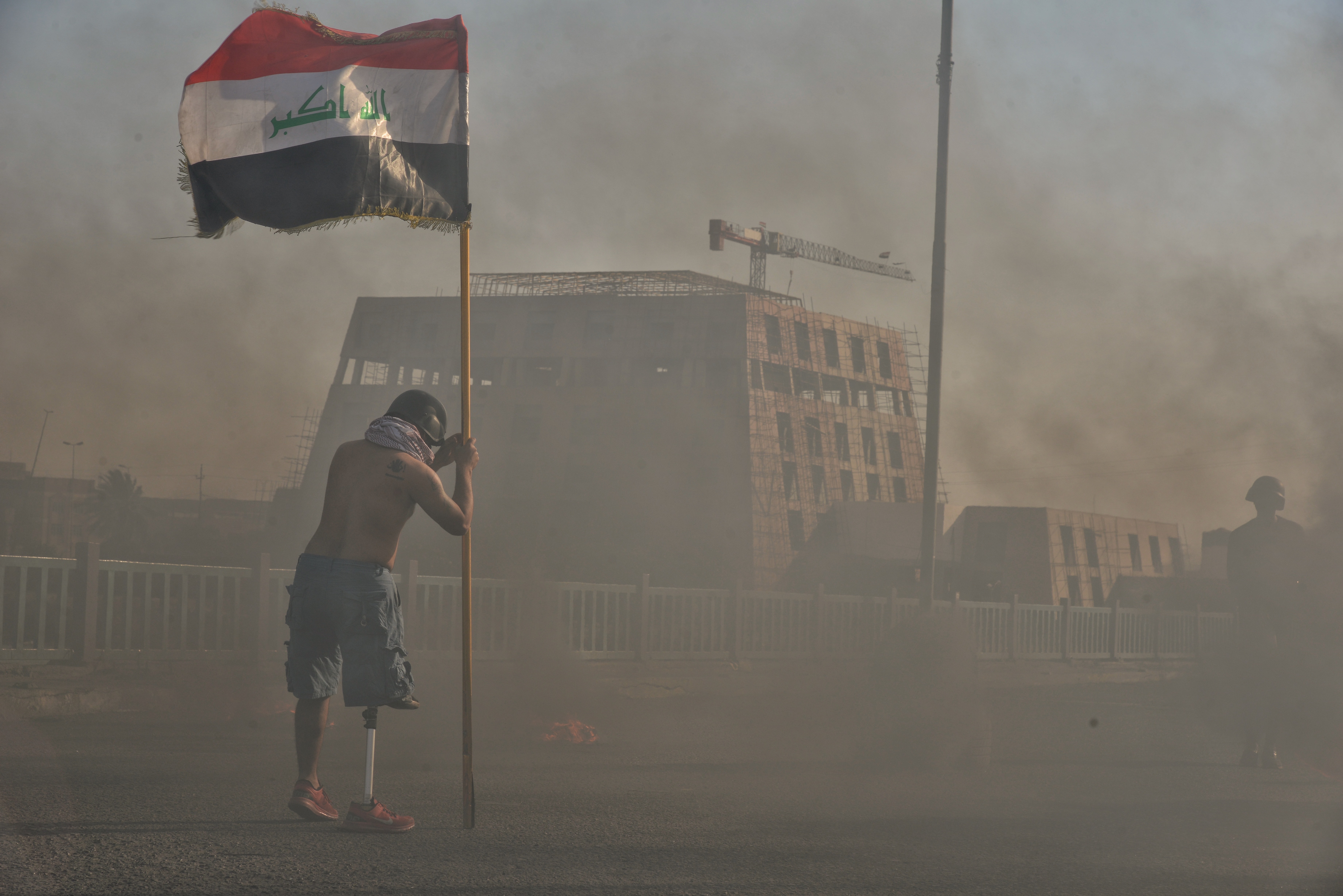 وقفة شموخ رغم الاعاقه